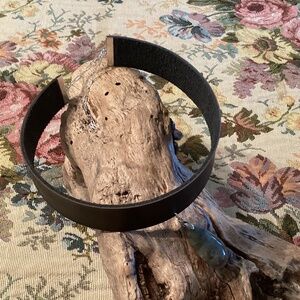 Black Leather Choker Necklace w/ Teardrop Labradorite Pendant